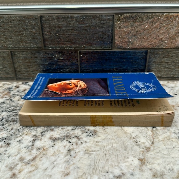 Hamlet (Folger's Library General Reader's Shakespeare) - GOOD - Picture 3 of 3